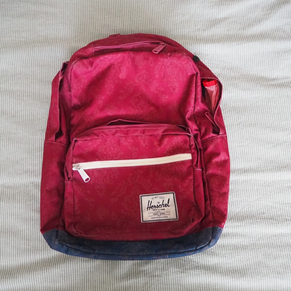 Herschel Backpack - Vintage-Style Print
